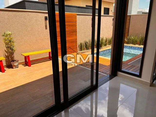 Casa com 250m² 3 quartos e 4 banheiros, à venda, no bairro Jardim Valencia em Ribeirão Preto