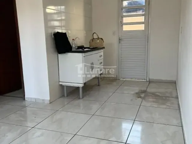 Casa 2 quartos e 1 banheiro, à venda, no bairro Vila São Paulo em Mogi das Cruzes
