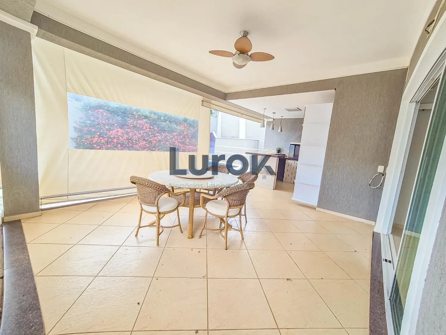 Casa, 3 quartos, 257 m² - Foto 40