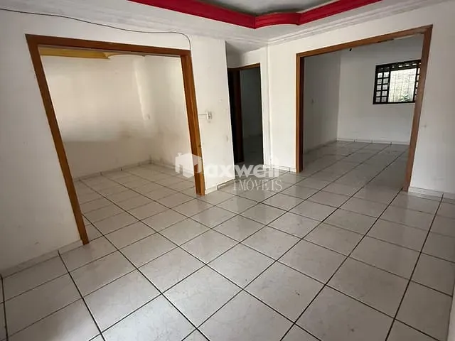 Casa 2 quartos e 1 banheiro, para alugar, no bairro Jardim Tiradentes em Aparecida de Goiânia