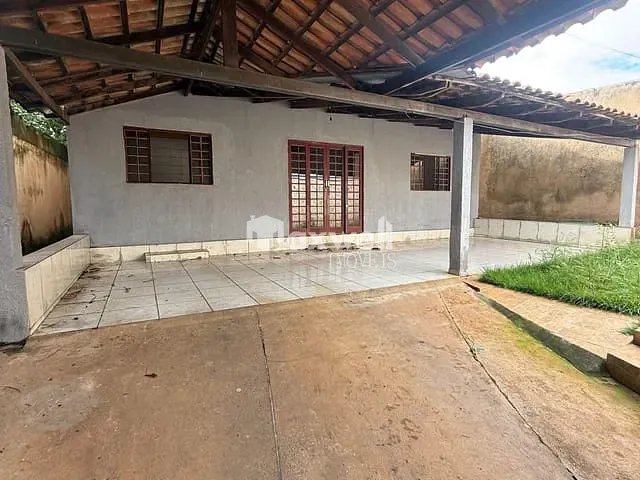 Casa 2 quartos e 1 banheiro, para alugar, no bairro Jardim Tiradentes em Aparecida de Goiânia