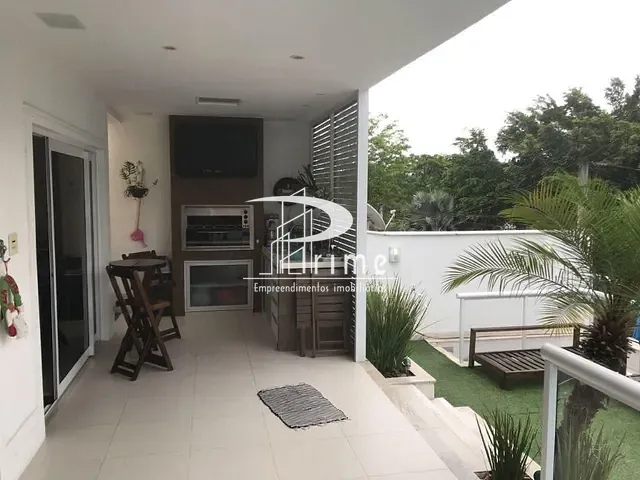 Casa com 230m² 3 quartos e 4 banheiros, à venda, no bairro Várzea das Moças em Niterói