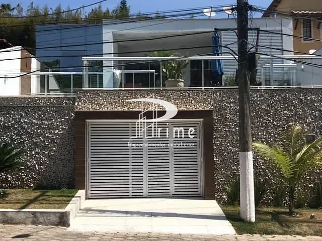 Casa com 230m² 3 quartos e 4 banheiros, à venda, no bairro Várzea das Moças em Niterói