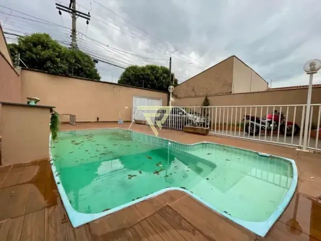 Casa com 198m² 2 quartos e 2 banheiros, à venda, no bairro Parque das Andorinhas em Ribeirão Preto