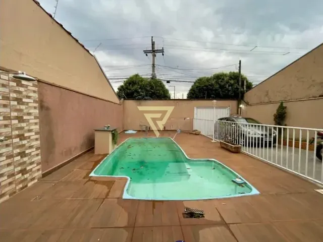 Casa com 198m² 2 quartos e 2 banheiros, à venda, no bairro Parque das Andorinhas em Ribeirão Preto