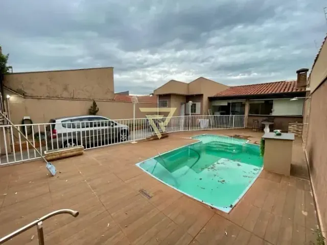 Casa com 198m² 2 quartos e 2 banheiros, à venda, no bairro Parque das Andorinhas em Ribeirão Preto