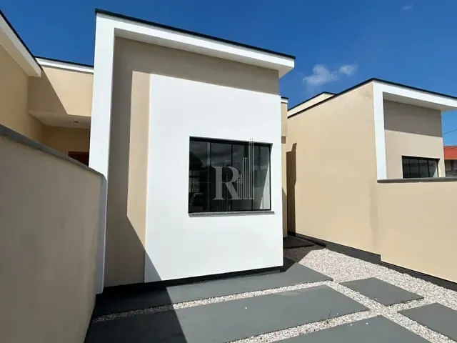 Casa 2 quartos e 2 banheiros, à venda, no bairro Areias em Tijucas