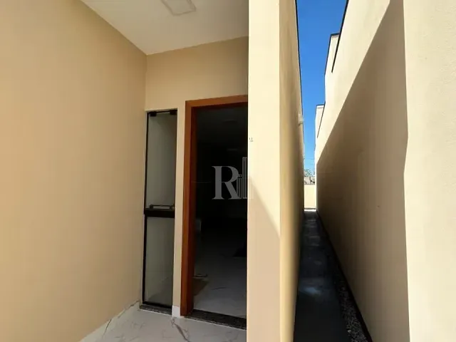 Casa 2 quartos e 2 banheiros, à venda, no bairro Areias em Tijucas
