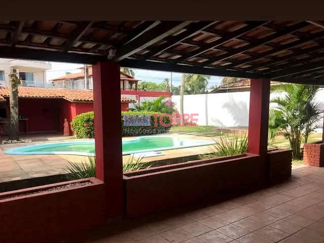 Casa 4 quartos e 3 banheiros, à venda ou para alugar, no bairro Jardim Atlântico em Ilhéus