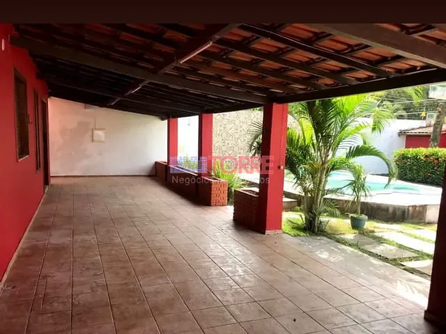 Casa 4 quartos e 3 banheiros, à venda ou para alugar, no bairro Jardim Atlântico em Ilhéus