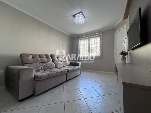 Casa com 473m² 3 quartos e 2 banheiros, à venda, no bairro Ressacada em Itajaí