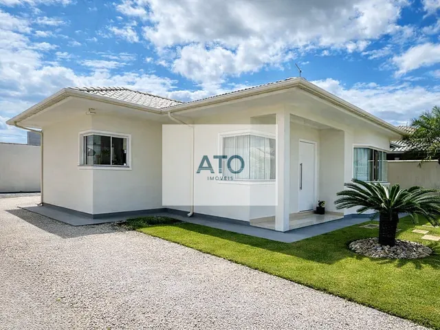 Casa com 360m² 3 quartos e 2 banheiros, à venda, no bairro areias em Tijucas