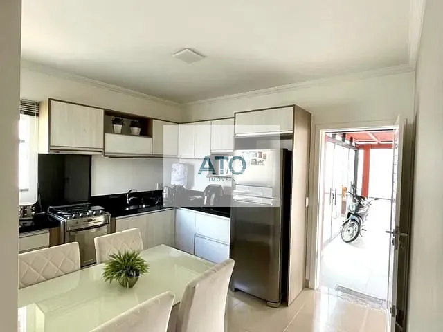 Casa com 360m² 3 quartos e 2 banheiros, à venda, no bairro areias em Tijucas