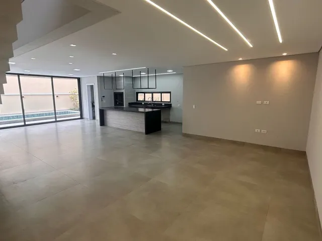 Foto do Casa - Casa à venda, 226 m² por R$ 1.790.000,00 - Universitário - Londrina/PR | CRV Imobiliária