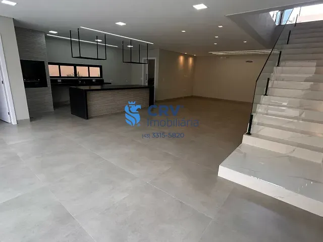 Casa com 250m² 3 quartos e 4 banheiros, à venda, no bairro Universitário em Londrina
