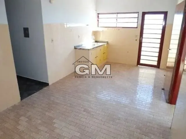 Casa com 200m² 3 quartos e 1 banheiro, à venda, no bairro Vila Maria Luiza em Ribeirão Preto