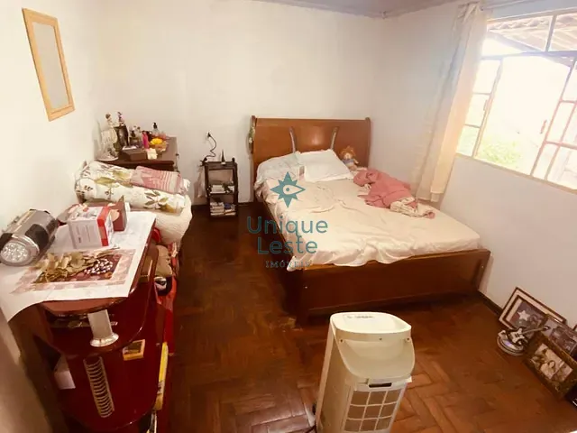 Casa 6 quartos e 3 banheiros, à venda, no bairro Nova Vista em Sabará