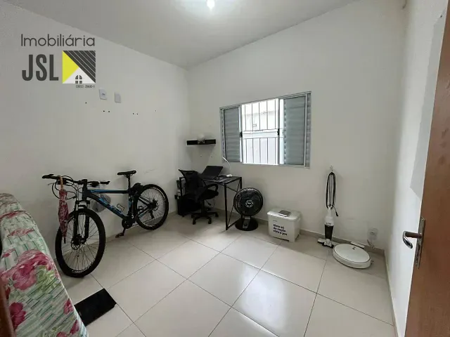 Casa 3 quartos e 2 banheiros, à venda, no bairro Parque do Museu em Caçapava