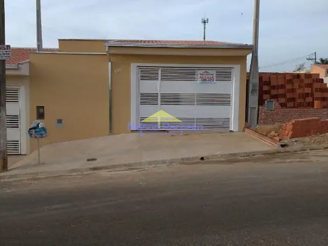 Casa com 200m² 3 quartos e 2 banheiros, à venda, no bairro São Pedro em Capivari