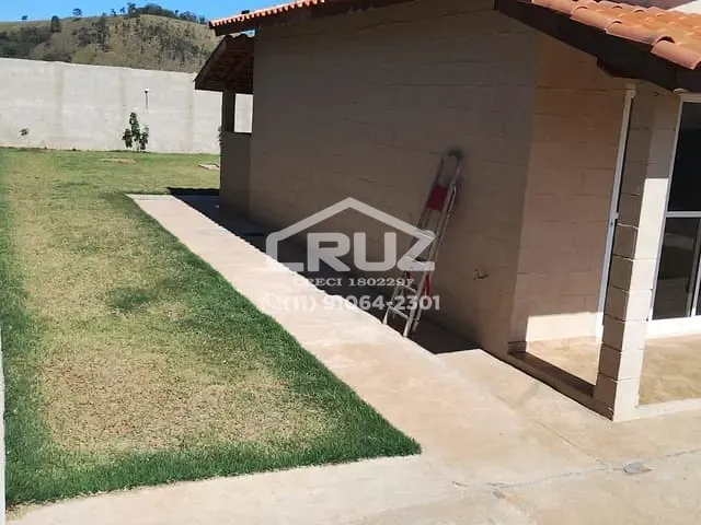 Casa 2 quartos e 1 banheiro, à venda, no bairro Loteamento Parque Serras de Atibaia I em Atibaia