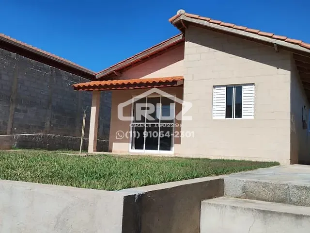 Casa 2 quartos e 1 banheiro, à venda, no bairro Loteamento Parque Serras de Atibaia I em Atibaia