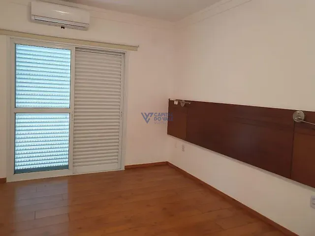 Casa com 480m² 4 quartos e 7 banheiros, para alugar, no bairro Jardim Esplanada do Sol em São José dos Campos