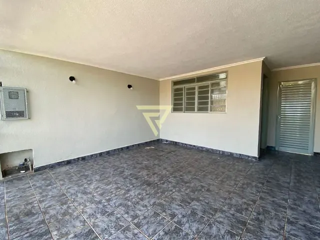 Casa com 125m² 2 quartos e 2 banheiros, à venda, no bairro Sumarezinho em Ribeirão Preto