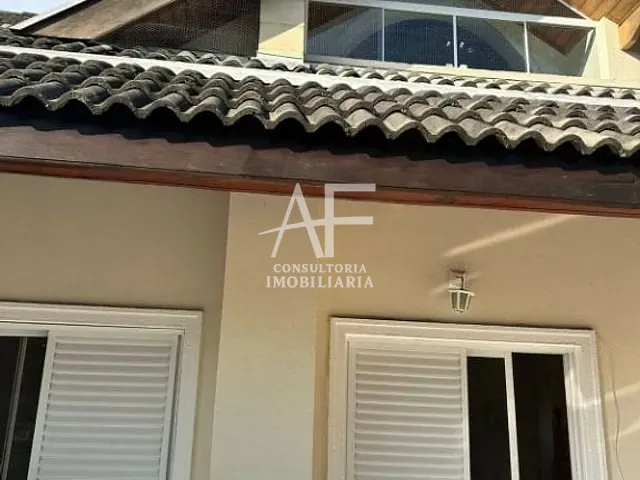 Casa com 265m² 5 quartos e 5 banheiros, à venda ou para alugar, no bairro Campos Do Conde em Tremembé