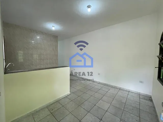 Casa com 138m² 2 quartos e 1 banheiro, à venda, no bairro Poiares em Caraguatatuba