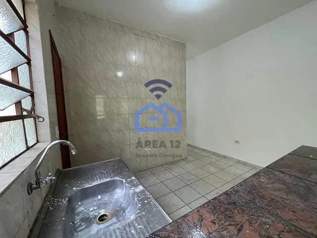 Casa com 138m² 2 quartos e 1 banheiro, à venda, no bairro Poiares em Caraguatatuba