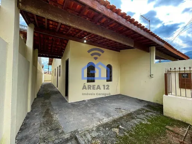 Casa com 138m² 2 quartos e 1 banheiro, à venda, no bairro Poiares em Caraguatatuba
