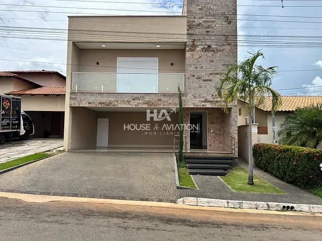 Casa com 305m² 3 quartos e 4 banheiros, à venda, no bairro Centro em Bela Vista de Goiás