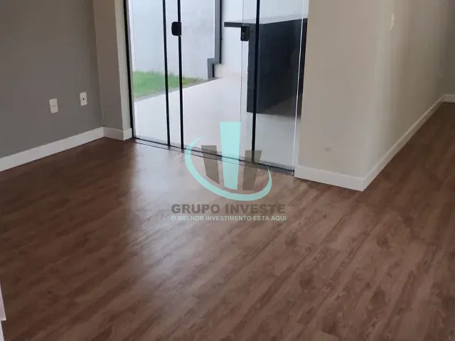 Casa com 350m² 3 quartos e 2 banheiros, para alugar, no bairro Jardim Residencial Maggiore em Araraquara