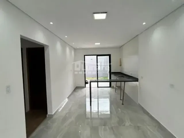 Casa com 150m² 3 quartos e 2 banheiros, à venda, no bairro Vila Lavínia em Mogi das Cruzes