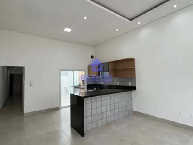 Casa com 125m² 2 quartos e 2 banheiros, à venda, no bairro Jardim Paraíso II em Botucatu