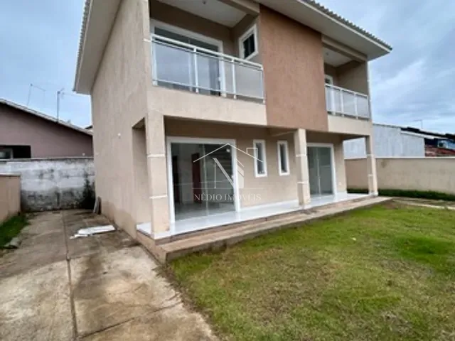 Casa 2 quartos e 1 banheiro, à venda, no bairro Itapeba em Maricá