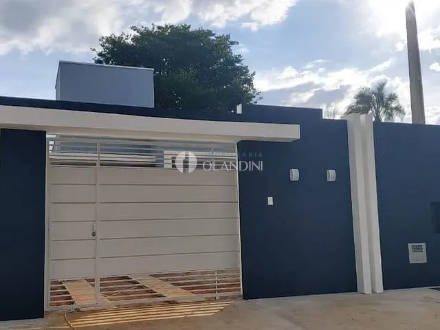 Casa com 210m² 3 quartos e 1 banheiro, à venda, no bairro Vila Nogueira em Artur Nogueira