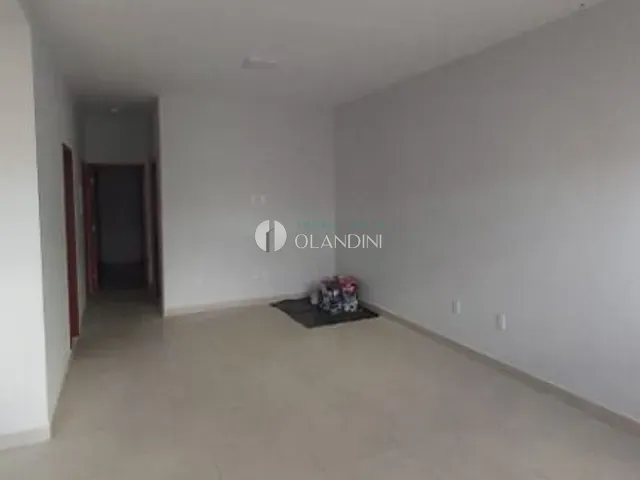 Casa com 210m² 3 quartos e 1 banheiro, à venda, no bairro Vila Nogueira em Artur Nogueira