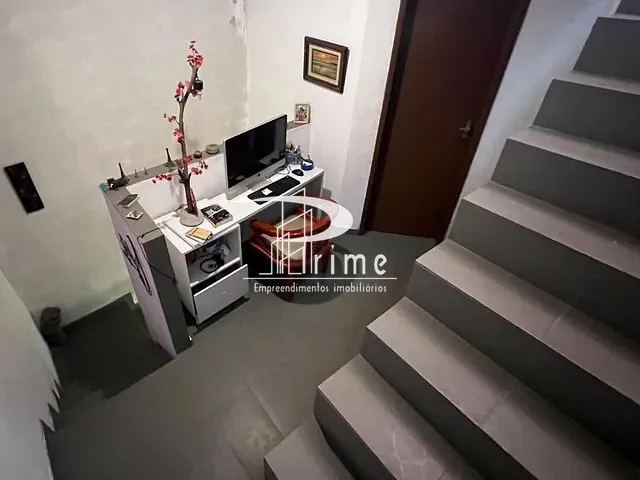 Casa com 160m² 2 quartos e 3 banheiros, à venda, no bairro Maralegre em Niterói