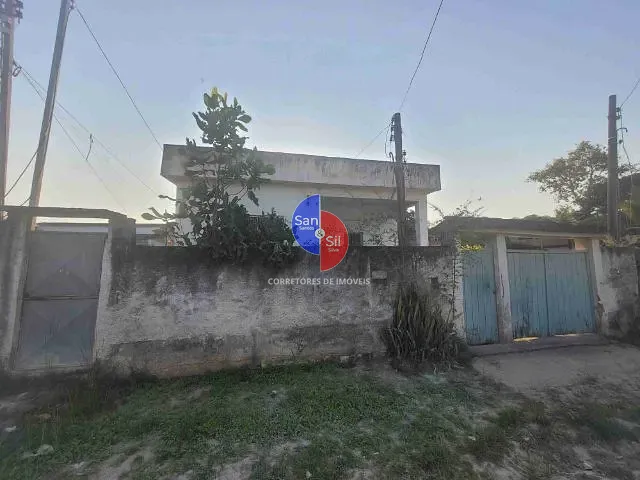Casa com 360m² 3 quartos e 2 banheiros, à venda, no bairro Praia do Anil (Praia de Mauá) em Magé