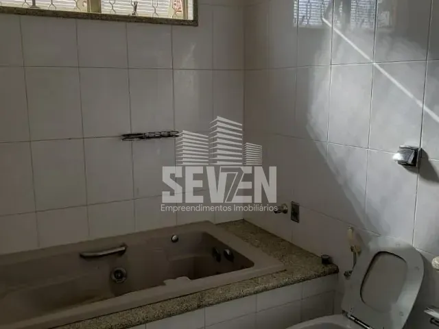 Casa com 242m² 3 quartos e 4 banheiros, à venda, no bairro Vila Santa Tereza em Bauru