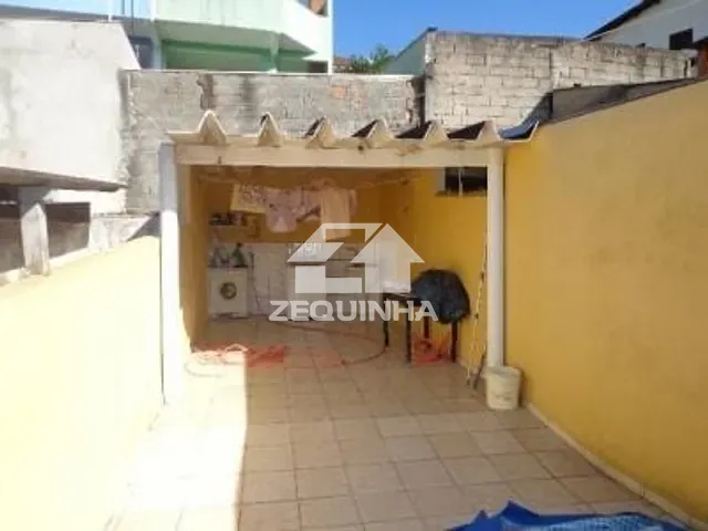 Casa com 130m² 3 quartos e 2 banheiros, à venda, no bairro Bela Vista em Osasco