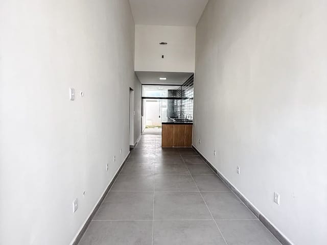 Casa com 100m² 2 quartos e 2 banheiros, à venda, no bairro Lagoa em Macaé