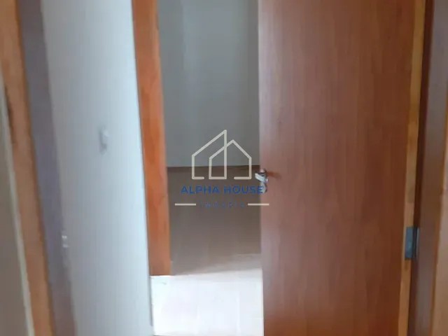 Casa 3 quartos e 2 banheiros, à venda, no bairro Residencial Vila Romana em Pindamonhangaba