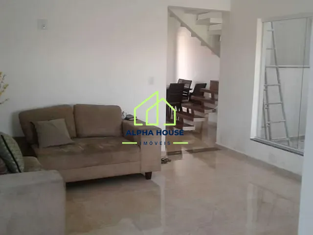 Casa 3 quartos e 2 banheiros, à venda, no bairro Residencial Vila Romana em Pindamonhangaba
