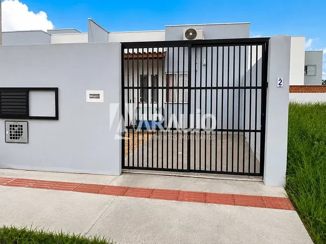 Casa com 61m² 2 quartos e 1 banheiro, à venda, no bairro Rio do Meio em Itajaí