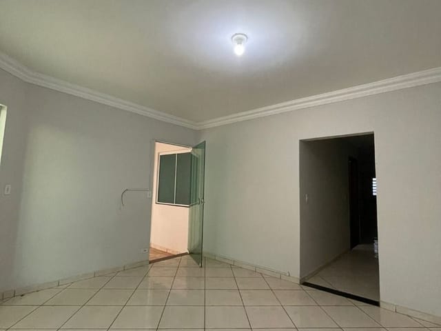 Casa com 231m² 4 quartos e 2 banheiros, para alugar, no bairro Parque Residencial Jaguari em Americana