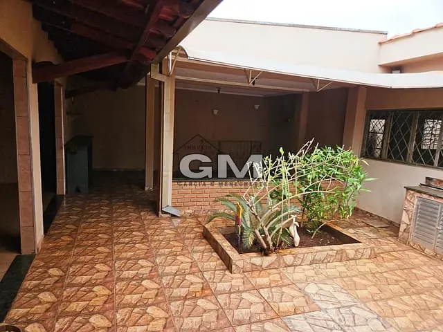 Casa com 244m² 2 quartos e 3 banheiros, à venda, no bairro Jardim Herculano Fernandes em Ribeirão Preto