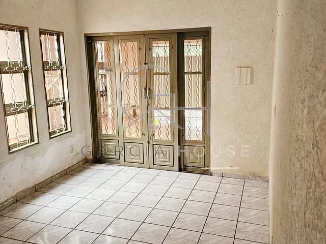 Casa com 244m² 2 quartos e 3 banheiros, à venda, no bairro Jardim Herculano Fernandes em Ribeirão Preto