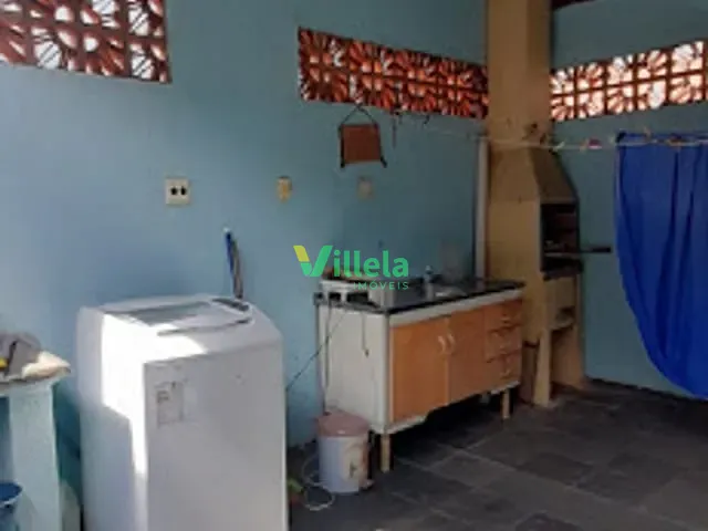 Casa 2 quartos e 1 banheiro, à venda, no bairro Jardim Itaquá em Itaquaquecetuba